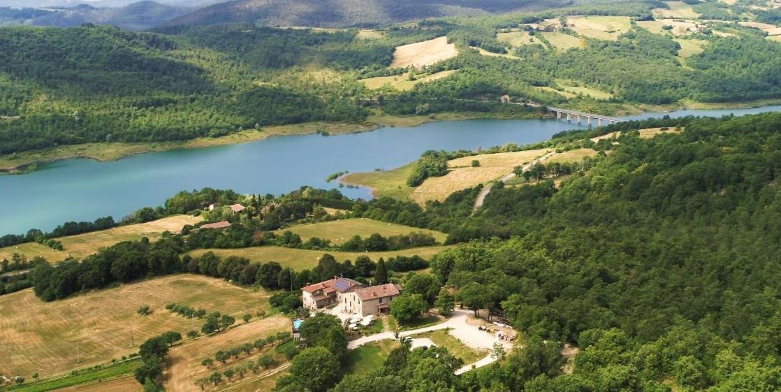 Agriturismo Le Ceregne Bio Pieve Santo Stefano Bagian luar foto